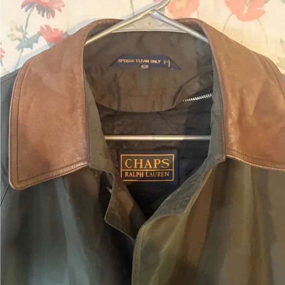 Vintage Ralph Lauren Olive Coat with Brown Collar - Picture 3 of 10